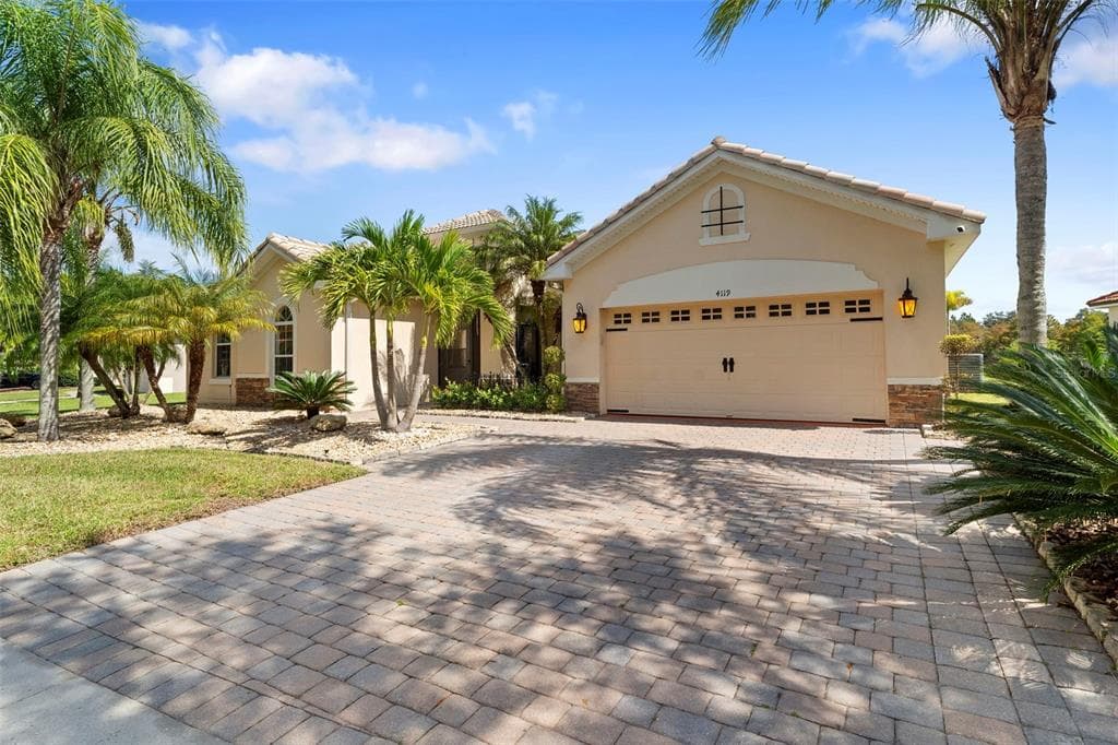 4119 NAVIGATOR WAY - 4bd/3ba - $459,900 - KISSIMMEE, FL