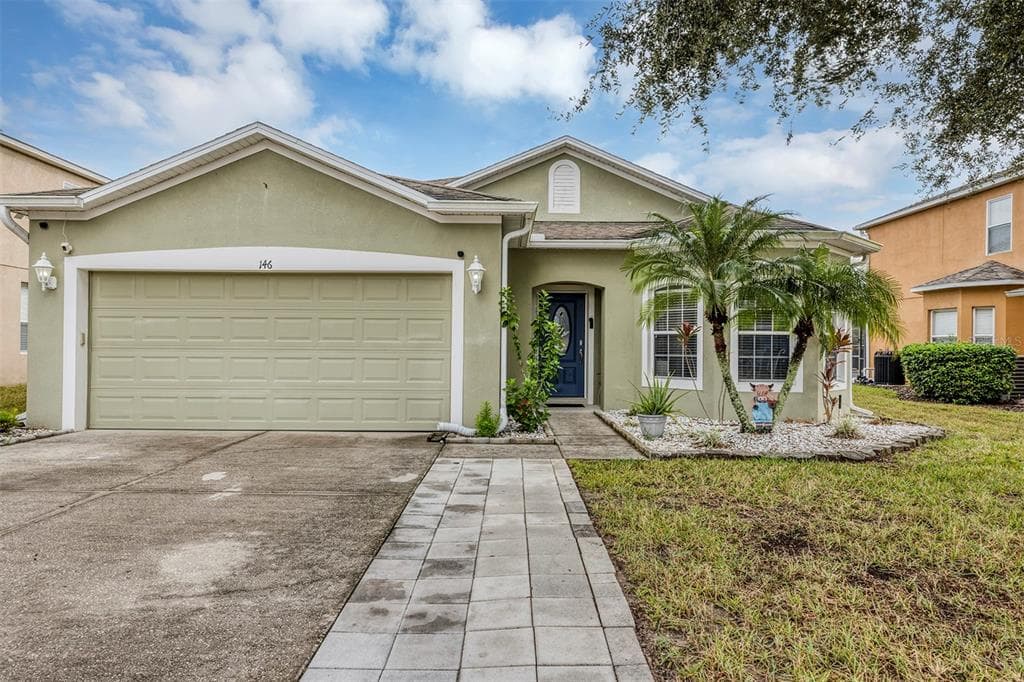 146 ESSEX PLACE - 4bd/3ba - $405,000 - DAVENPORT, FL