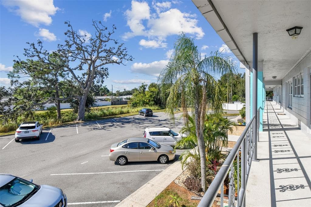 5861 42ND TERRACE N UNIT 1712 - Interior/Exterior Photo 3 - KENNETH CITY, FL