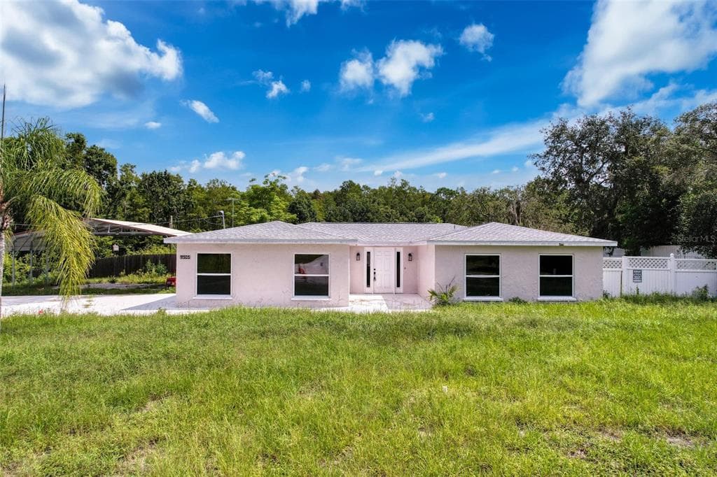9505 DELRAY DRIVE - 3bd/3ba - $499,900 - NEW PORT RICHEY, FL