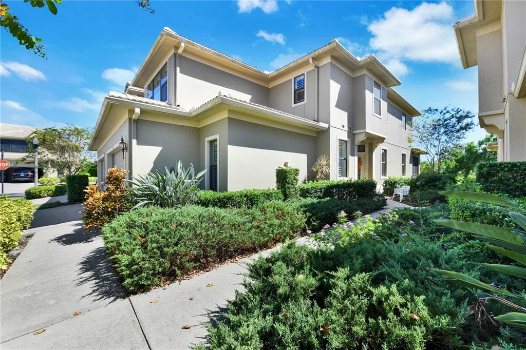 8206 LAPIN COURT - 3bd/3ba - $579,000 - SEMINOLE, FL