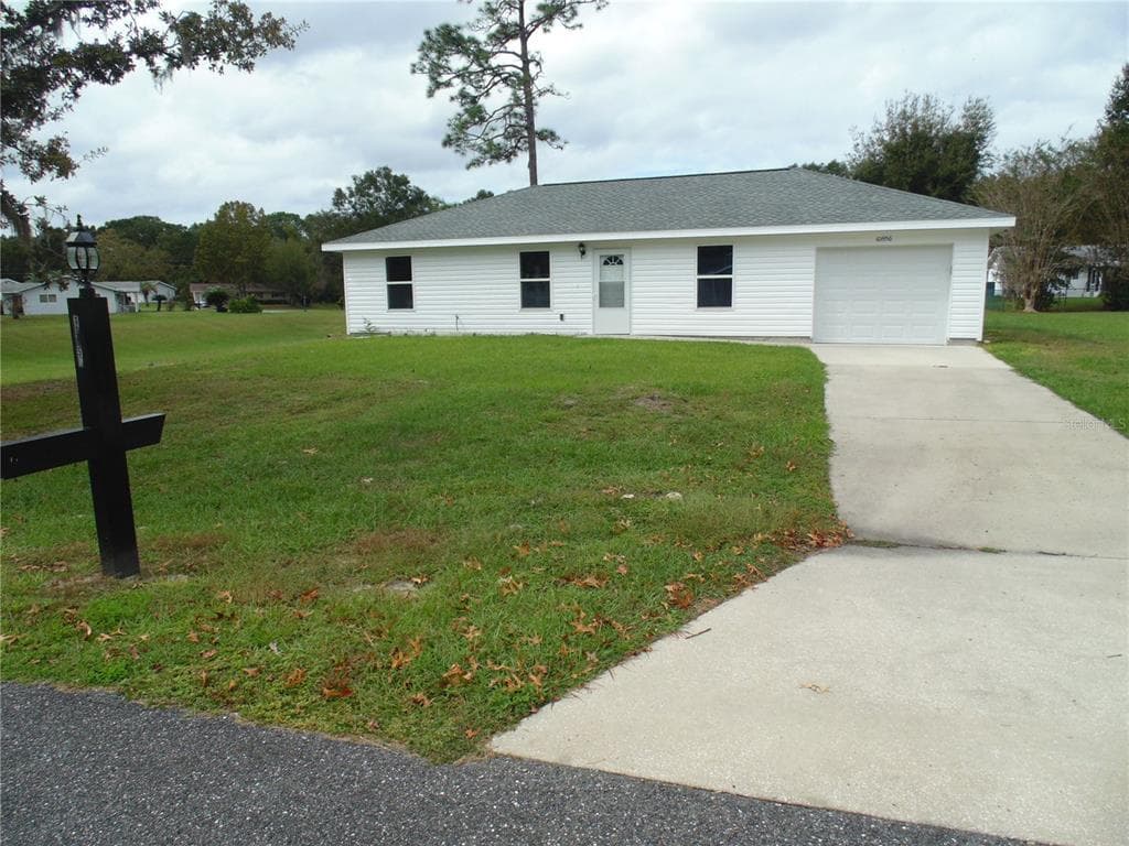 10856 SW 79 AVENUE - 3bd/2ba - $228,000 - OCALA, FL
