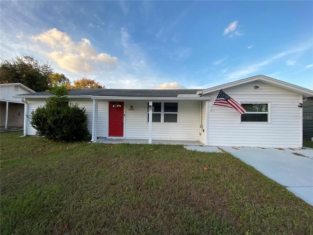 6425 BUTTE AVENUE - 3bd/2ba - $234,000 - NEW PORT RICHEY, FL