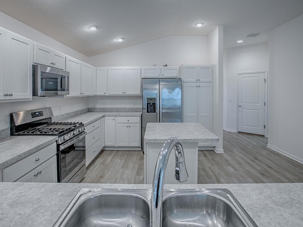 6794 BOSS COURT - Interior/Exterior Photo 4 - THE VILLAGES, FL