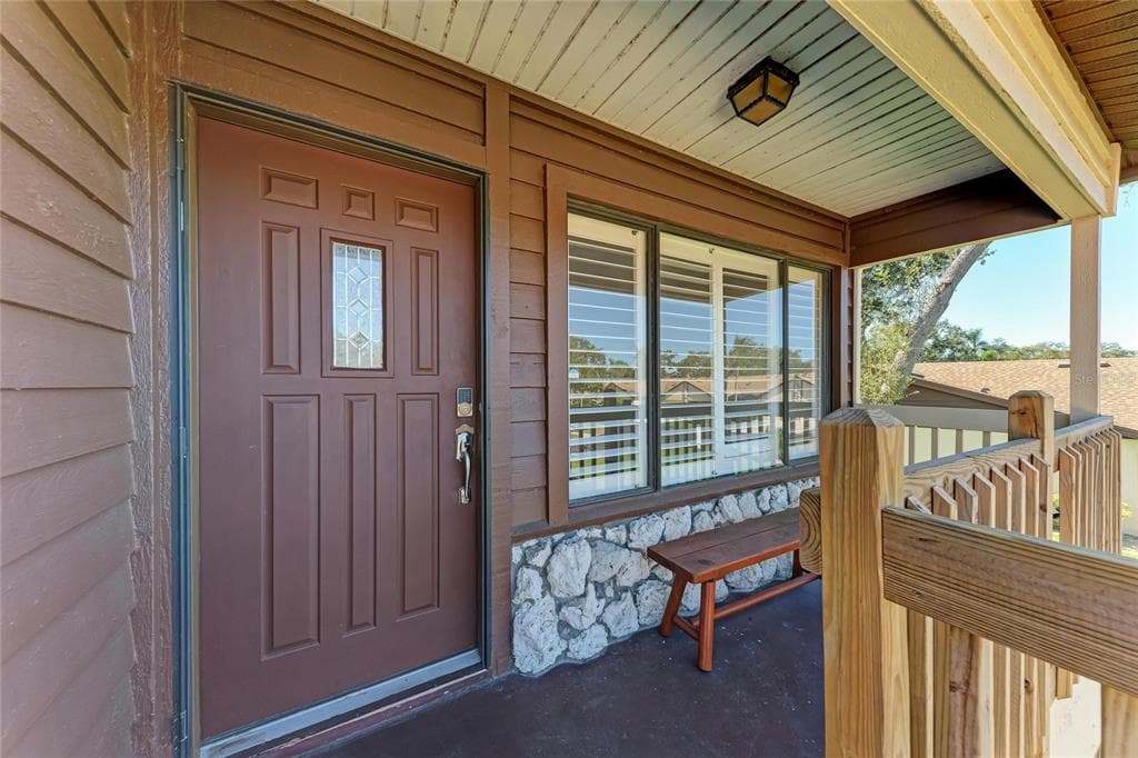 5705 AVISTA DRIVE UNIT 4104 - 2bd/2ba - $299,000 - SARASOTA, FL