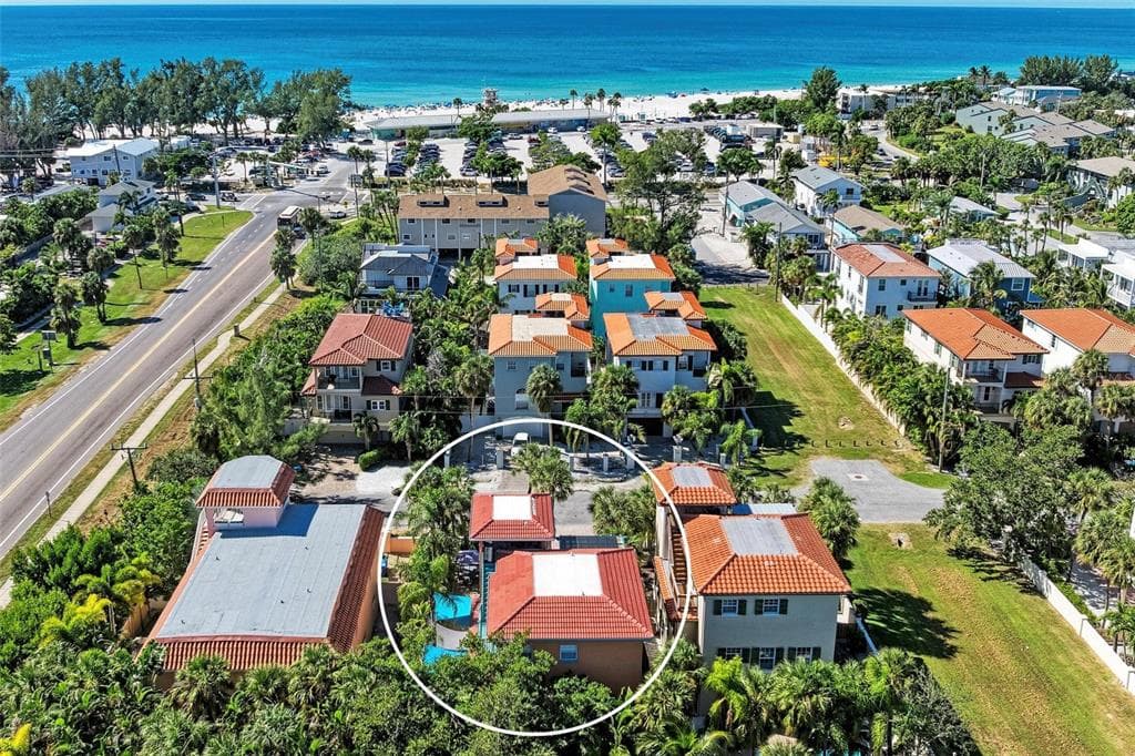 4003 5TH AVENUE - 3bd/3ba - $1,550,000 - HOLMES BEACH, FL