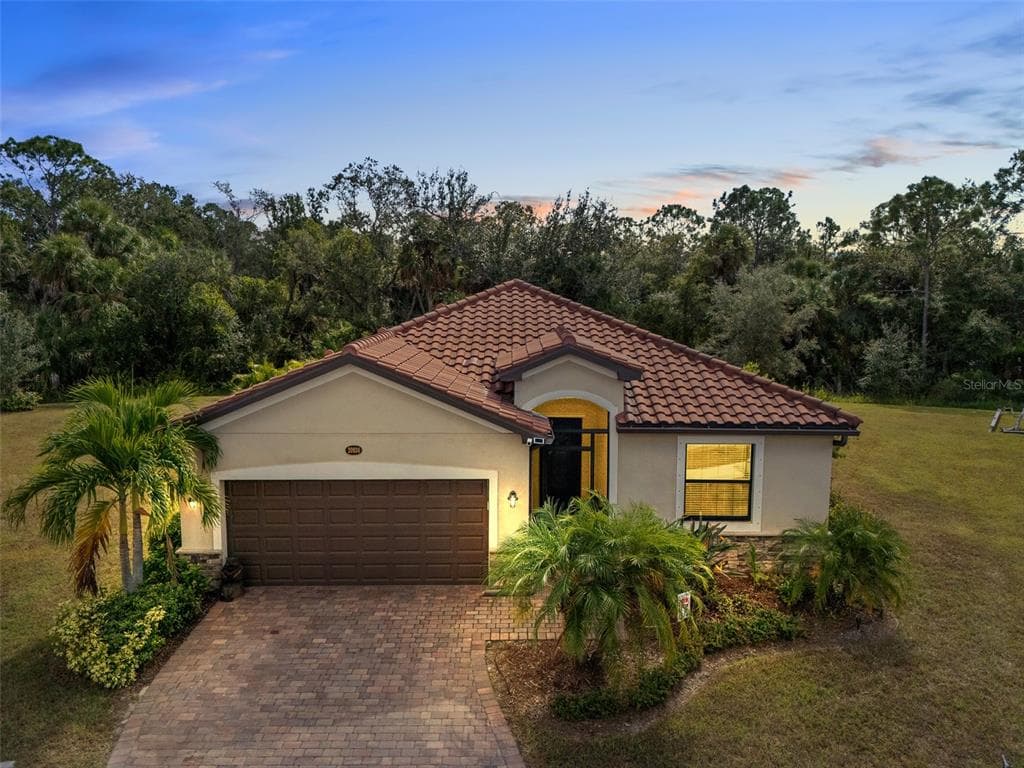 20930 VALORE COURT - 3bd/2ba - $625,000 - VENICE, FL