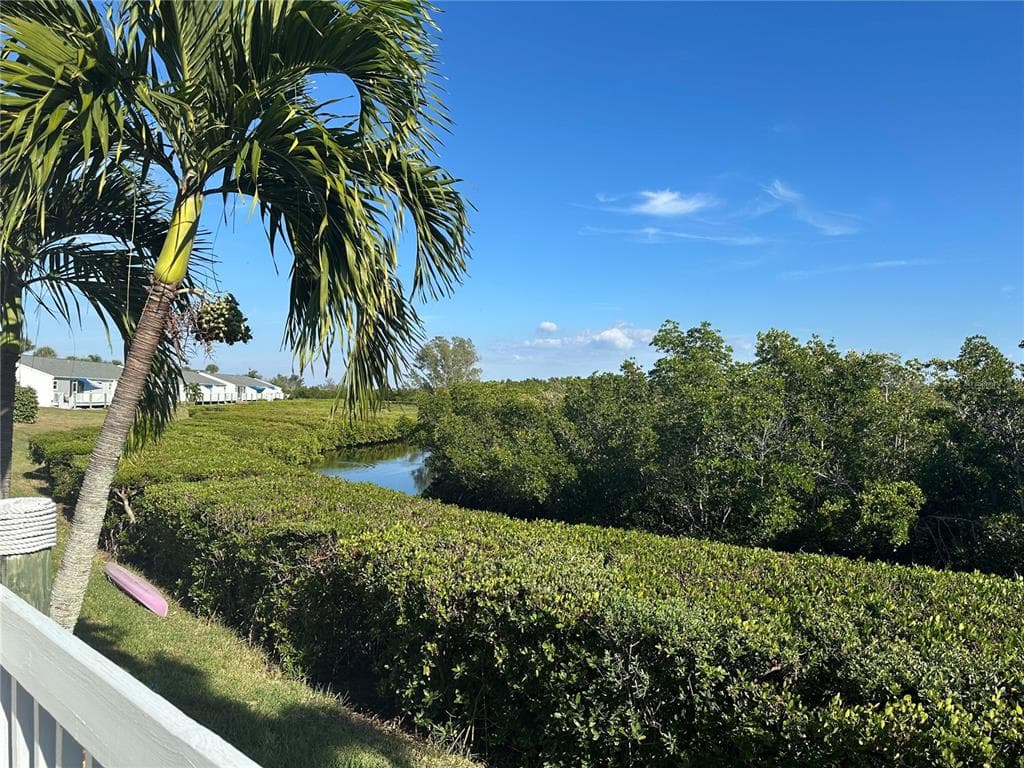 967 WATERSIDE LANE - Interior/Exterior Photo 3 - BRADENTON, FL