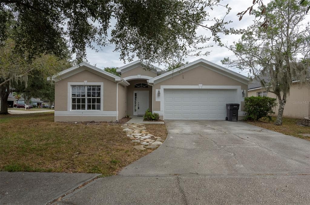 15017 SHAW ROAD - 3bd/2ba - $455,000 - TAMPA, FL