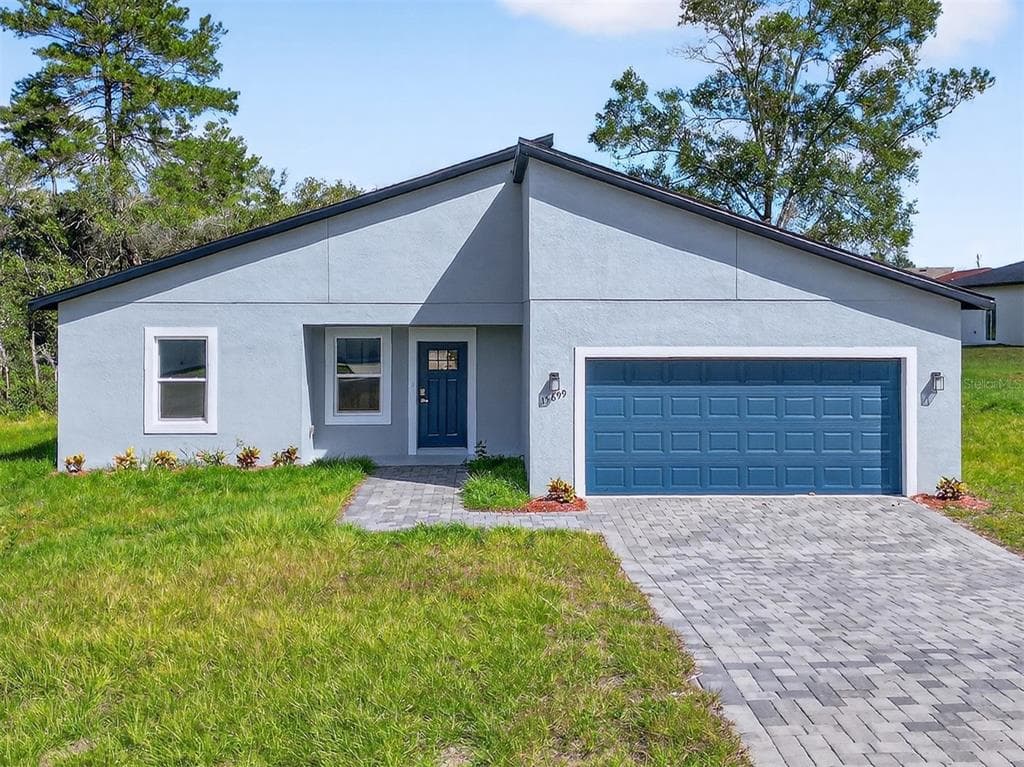 15699 SW 27TH AVENUE ROAD - 4bd/2ba - $304,900 - OCALA, FL