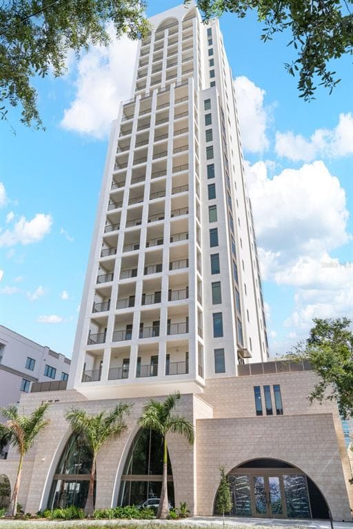 126 4TH AVENUE NE UNIT 2001 - 3bd/4ba - $5,000,000 - ST PETERSBURG, FL