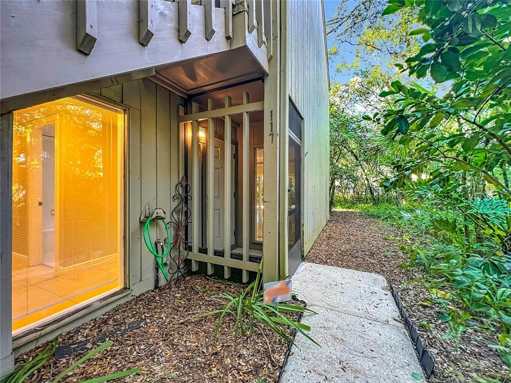 117 CROWN OAKS WAY UNIT 117 - Interior/Exterior Photo 2 - LONGWOOD, FL