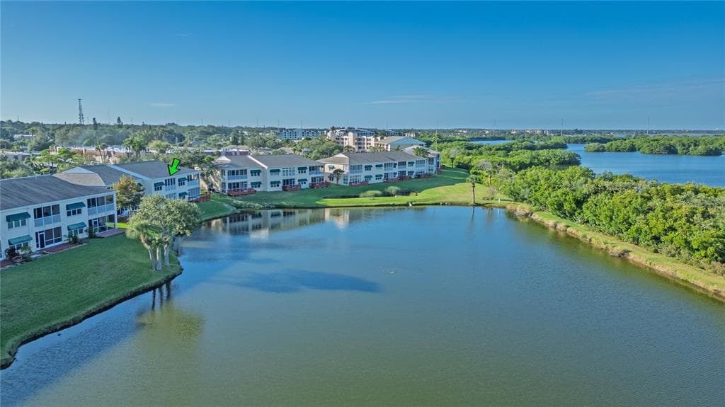 6401 99TH WAY N UNIT 15C - 2bd/2ba - $309,000 - ST PETERSBURG, FL