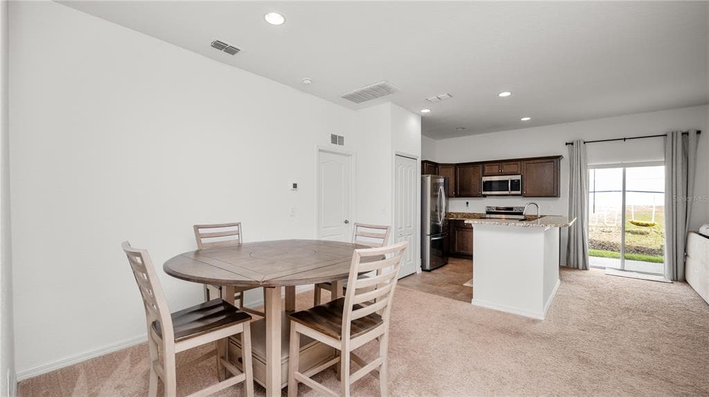 6094 EAGLE POINTE DRIVE - Interior/Exterior Photo 5 - LAKELAND, FL