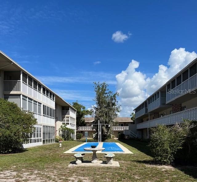 3751 S SCHOOL AVENUE UNIT 29 - 2bd/2ba - $144,900 - SARASOTA, FL