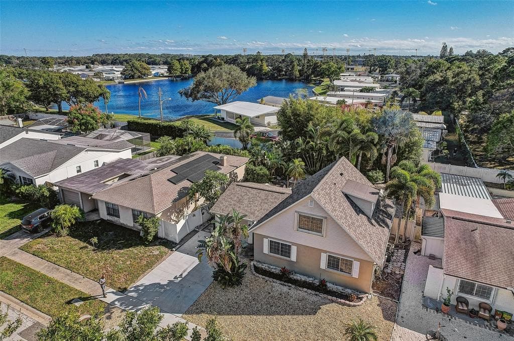 12833 126TH TERRACE - 3bd/2ba - $525,000 - LARGO, FL