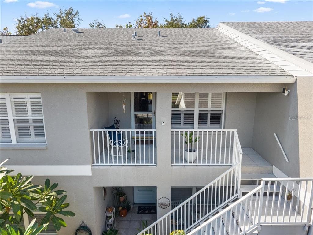 14460 MARINA WAY UNIT 18 - 2bd/2ba - $380,000 - SEMINOLE, FL