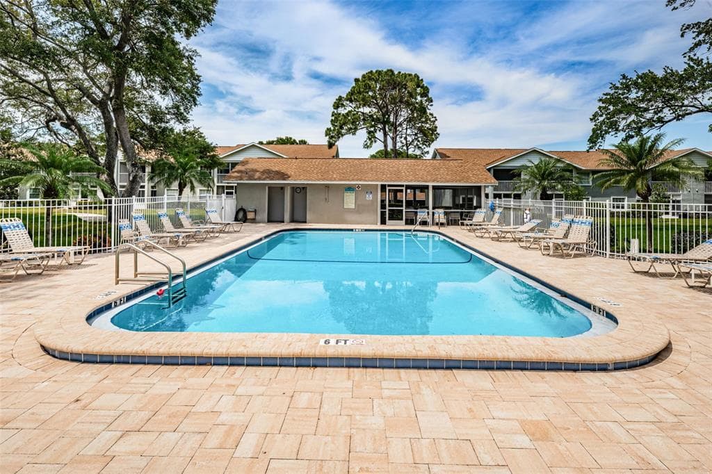 1460 OAK HILL DRIVE UNIT 103 - Interior/Exterior Photo 2 - DUNEDIN, FL