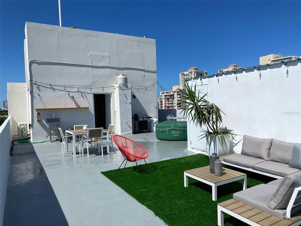 171 SAN JORGE STREET UNIT 702