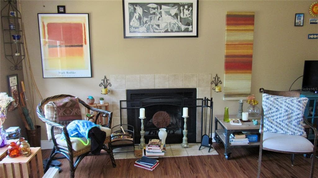 4005 TUMBLE WOOD TRAIL UNIT 202 - Interior/Exterior Photo 2 - TAMPA, FL