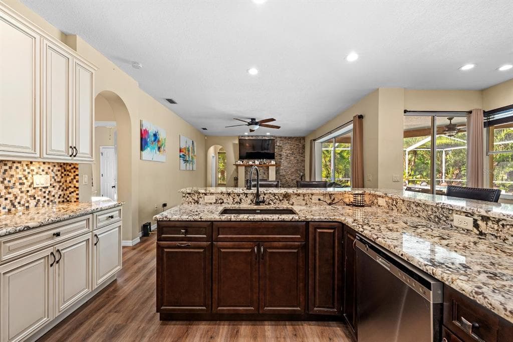 5601 WELLINGTON DRIVE - Interior/Exterior Photo 5 - PALM HARBOR, FL