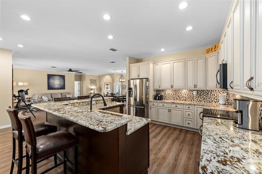 5601 WELLINGTON DRIVE - Interior/Exterior Photo 4 - PALM HARBOR, FL