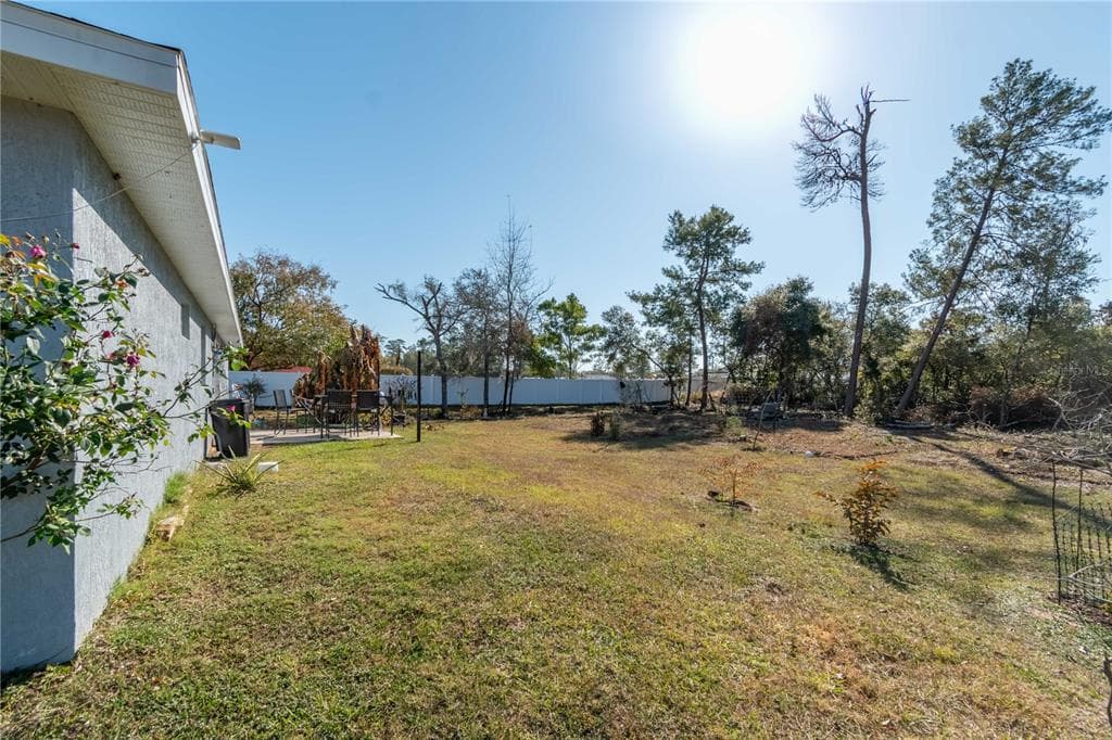 17568 SW 25TH CIRCLE - Interior/Exterior Photo 3 - OCALA, FL