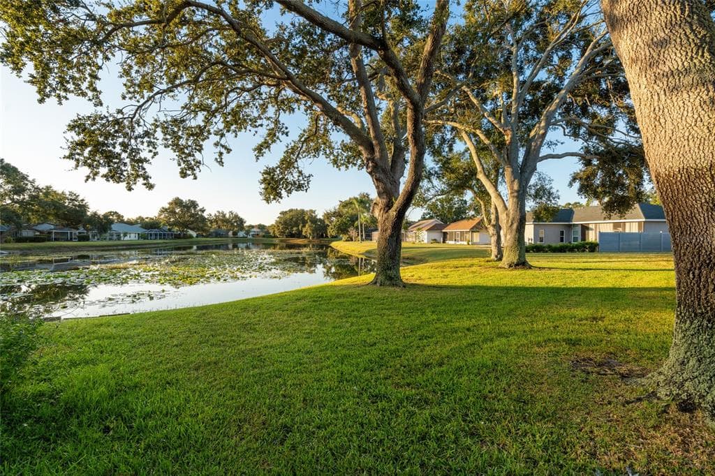 3461 CRYSTAL LAKES COURT - Interior/Exterior Photo 5 - SARASOTA, FL