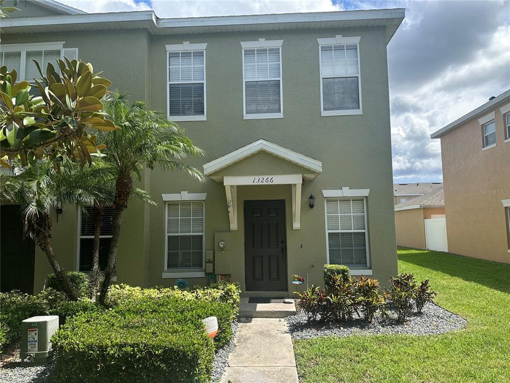 13266 HARBOR SHORE LANE