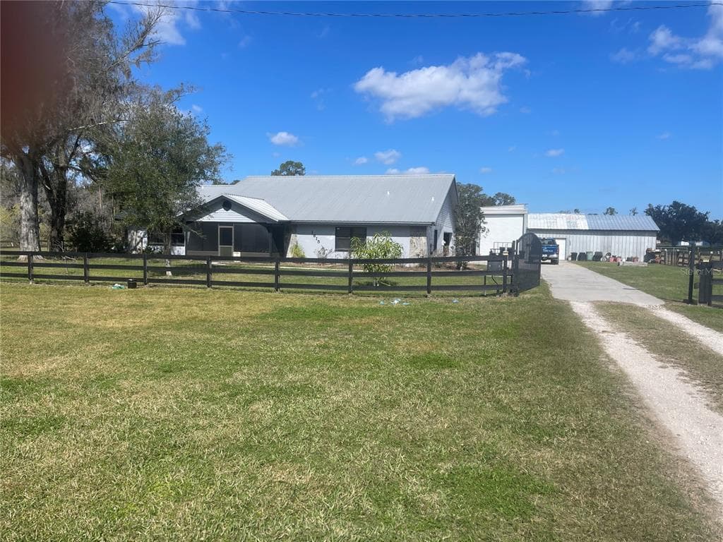 1815 EWELL ROAD - 3bd/3ba - $985,000 - LAKELAND, FL