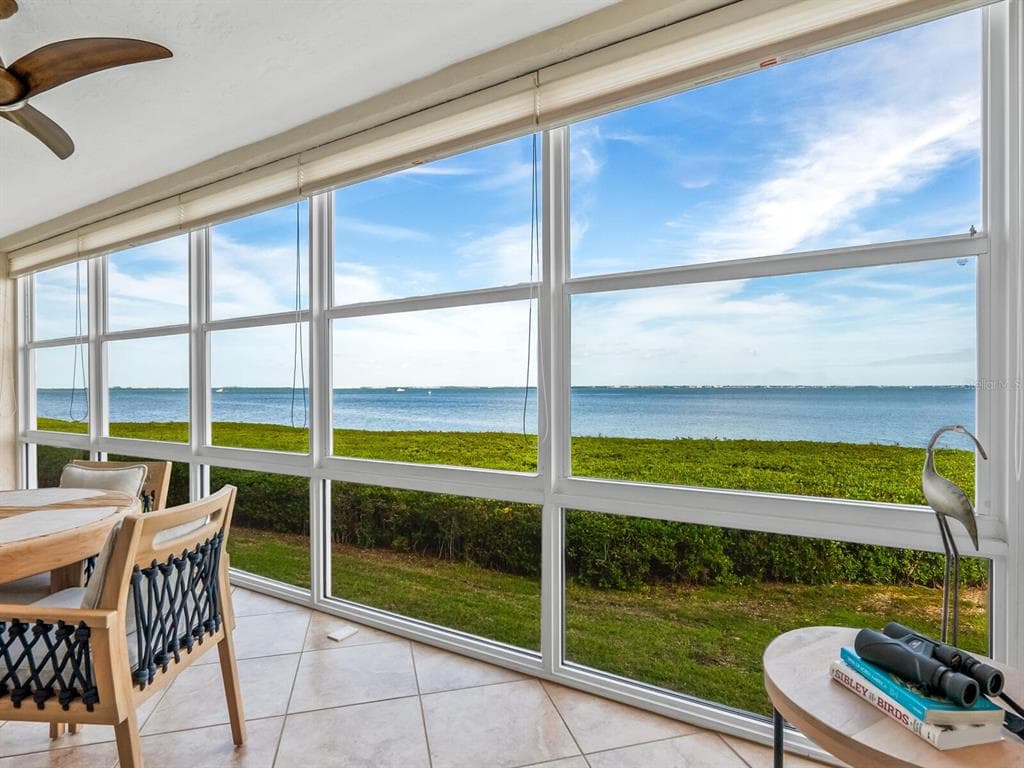 4900 GULF OF MEXICO DRIVE UNIT 205 - 2bd/2ba - $698,000 - LONGBOAT KEY, FL
