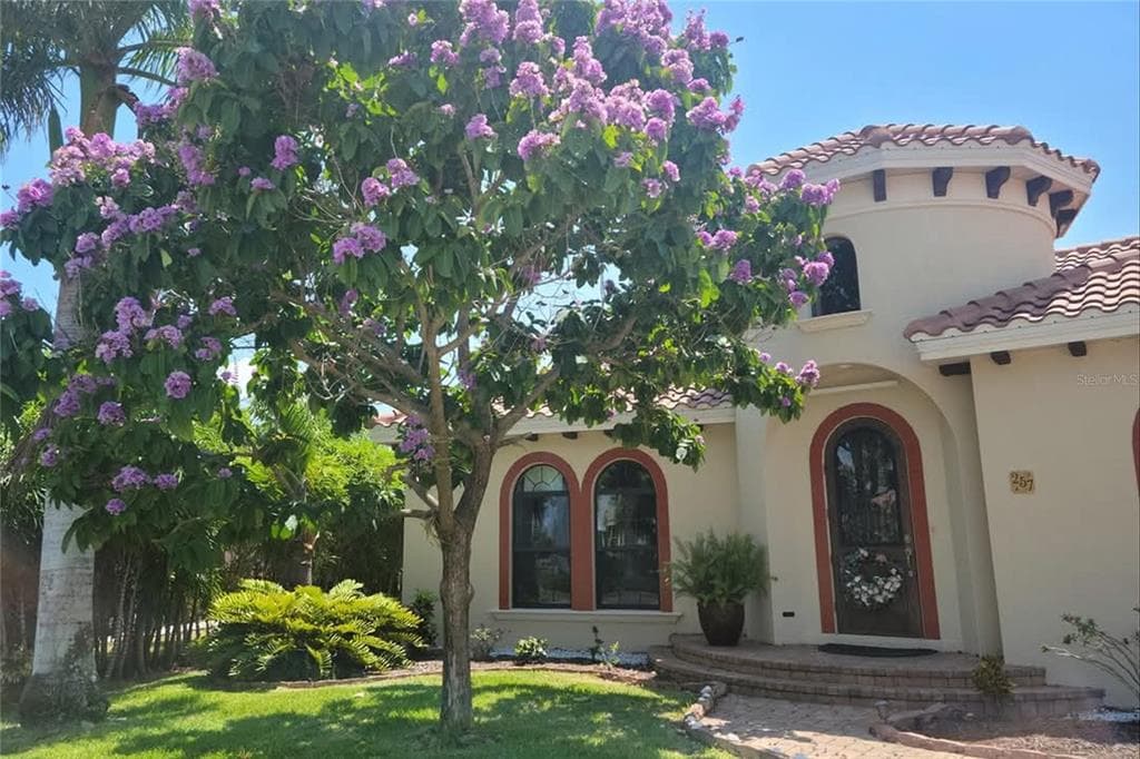 257 LIDO DRIVE - Interior/Exterior Photo 4 - PUNTA GORDA, FL