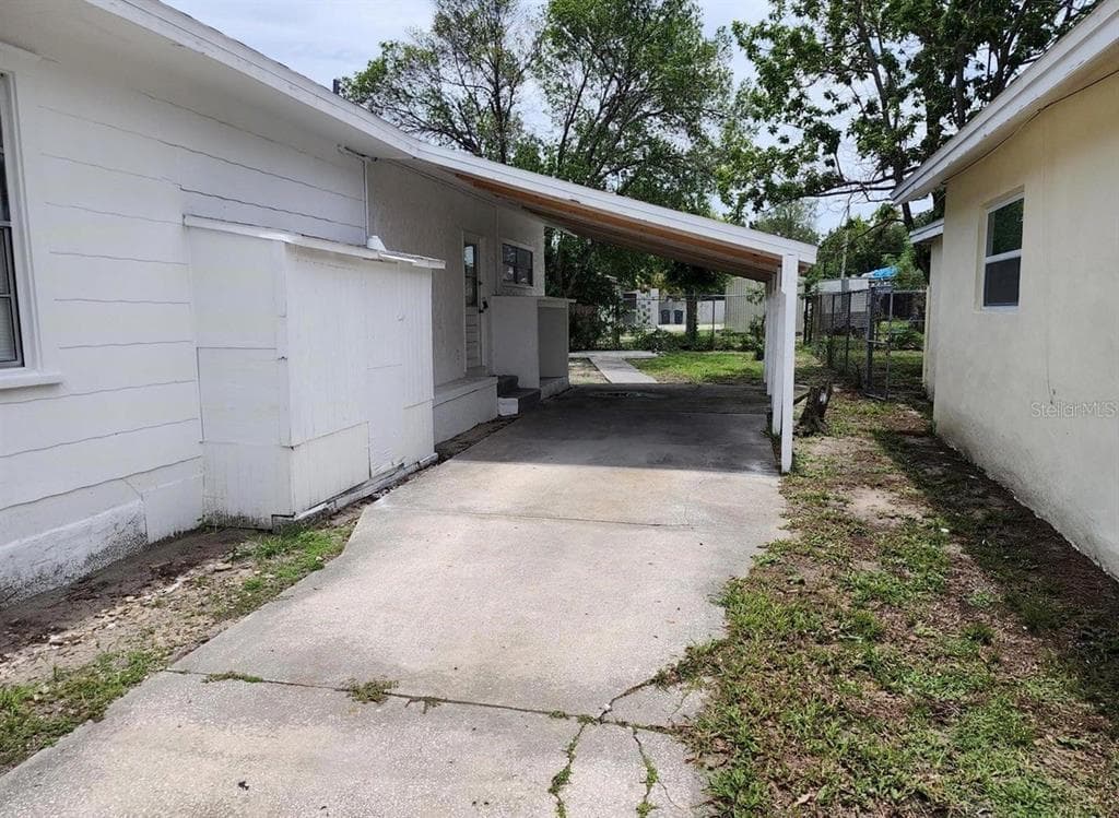 202 W 9TH STREET - Interior/Exterior Photo 3 - LAKELAND, FL