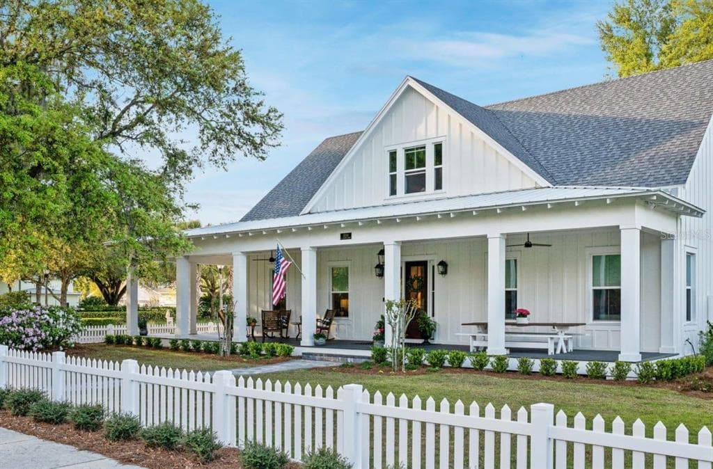 15201 E OAKLAND AVENUE - 4bd/5ba - $3,000,000 - WINTER GARDEN, FL