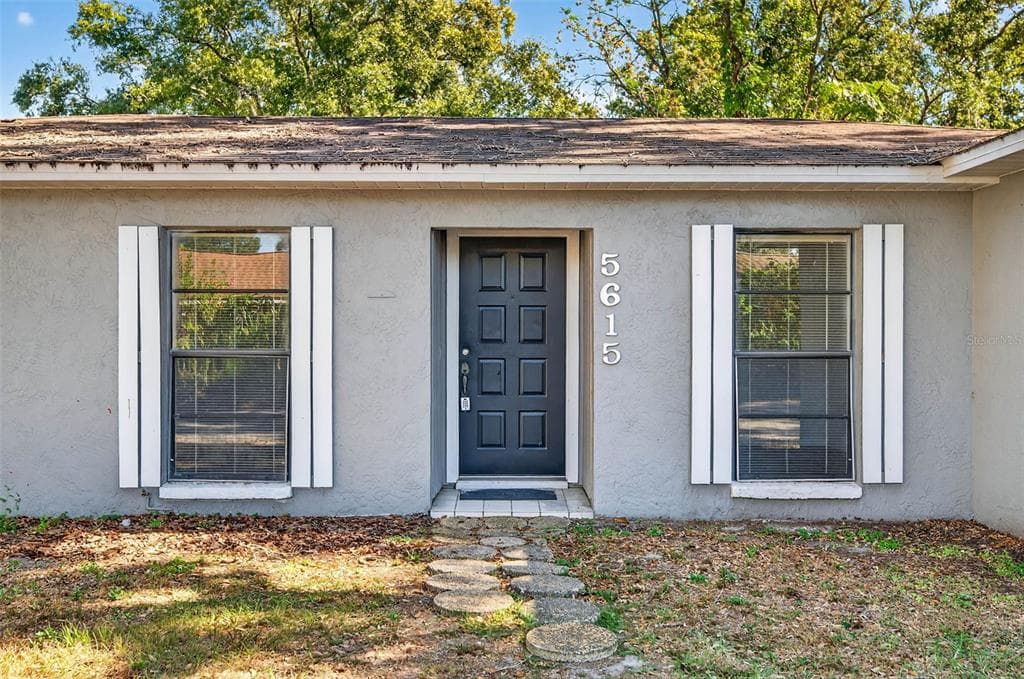 5615 N MCKAY AVENUE - Interior/Exterior Photo 3 - TAMPA, FL