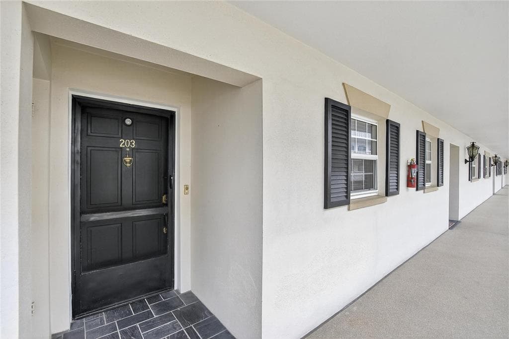 131 BLUFF VIEW DR DRIVE UNIT 203 - Interior/Exterior Photo 4 - BELLEAIR BLUFFS, FL