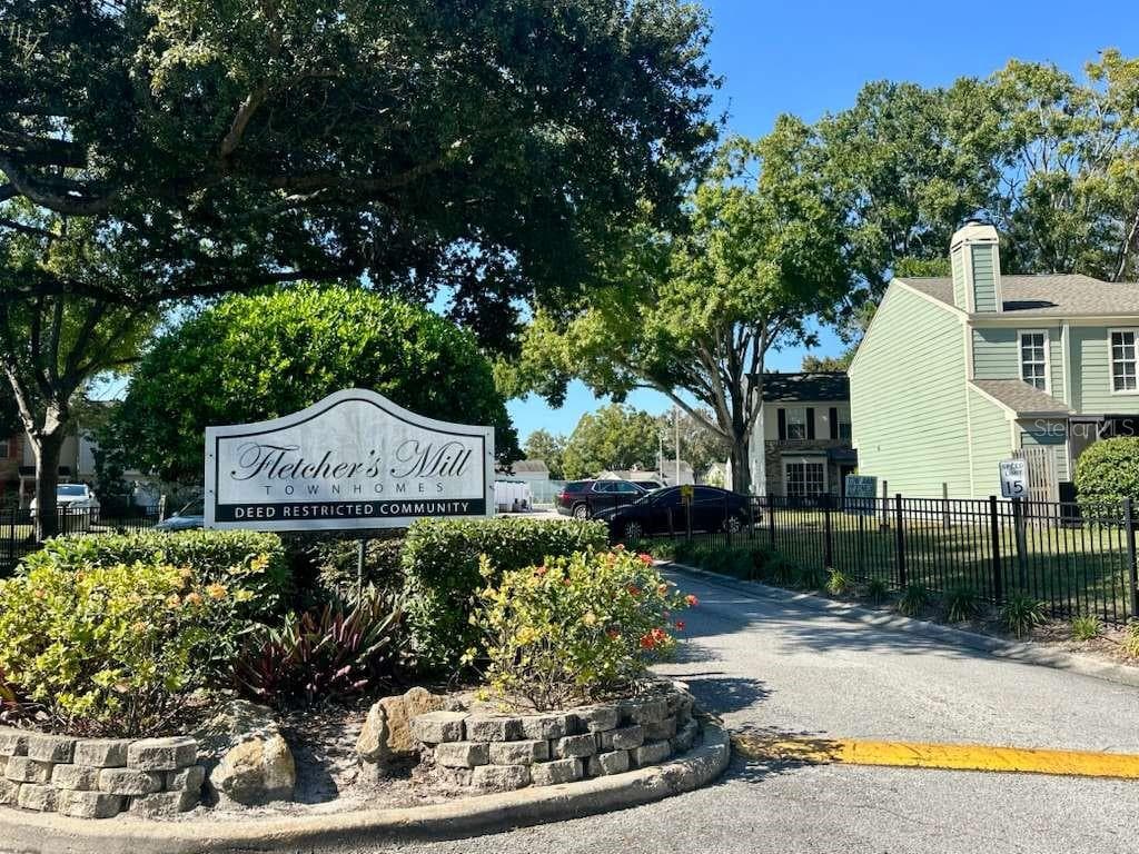 13816 STONE MILL WAY - Interior/Exterior Photo 3 - TAMPA, FL