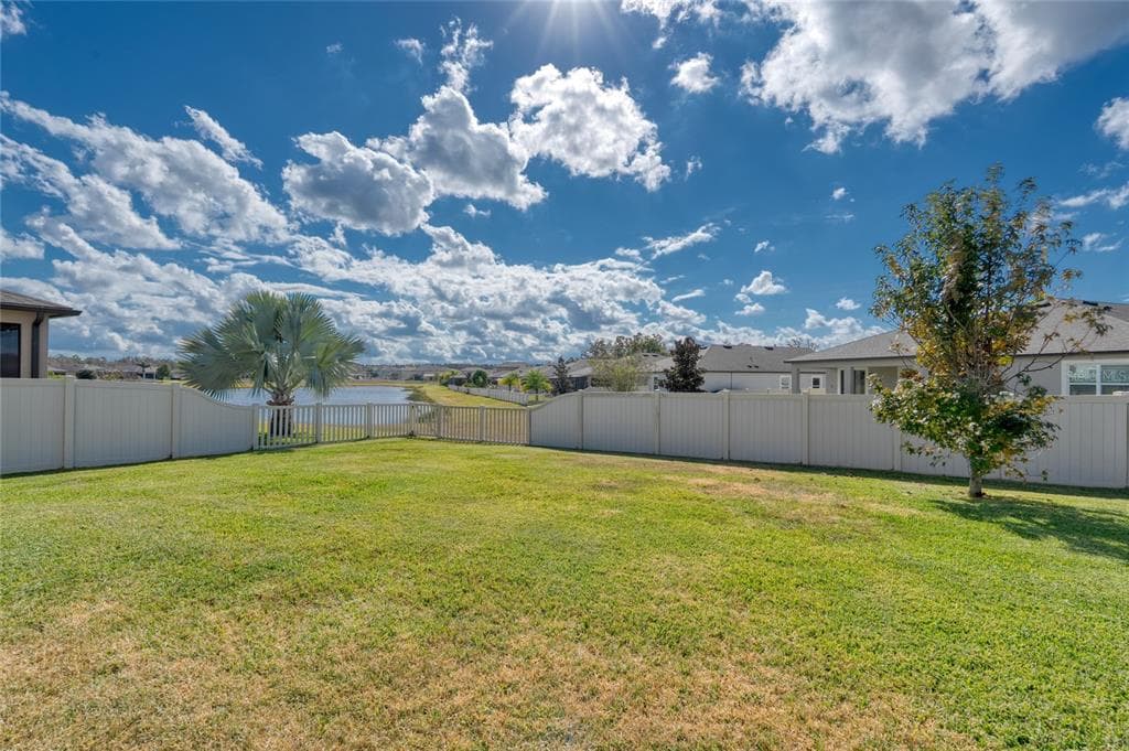 18576 OBREGAN DRIVE - Interior/Exterior Photo 3 - SPRING HILL, FL