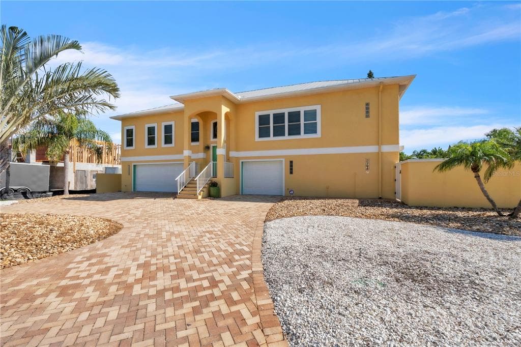 301 73RD STREET - Interior/Exterior Photo 4 - HOLMES BEACH, FL