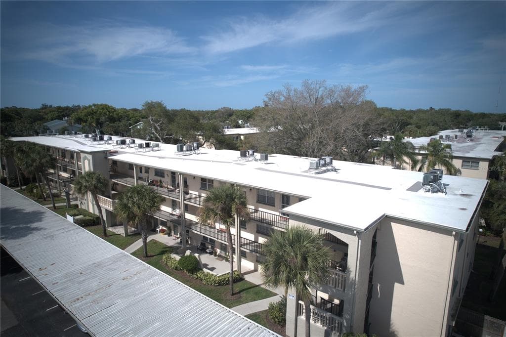 11620 PARK BOULEVARD UNIT 308 - Interior/Exterior Photo 2 - SEMINOLE, FL