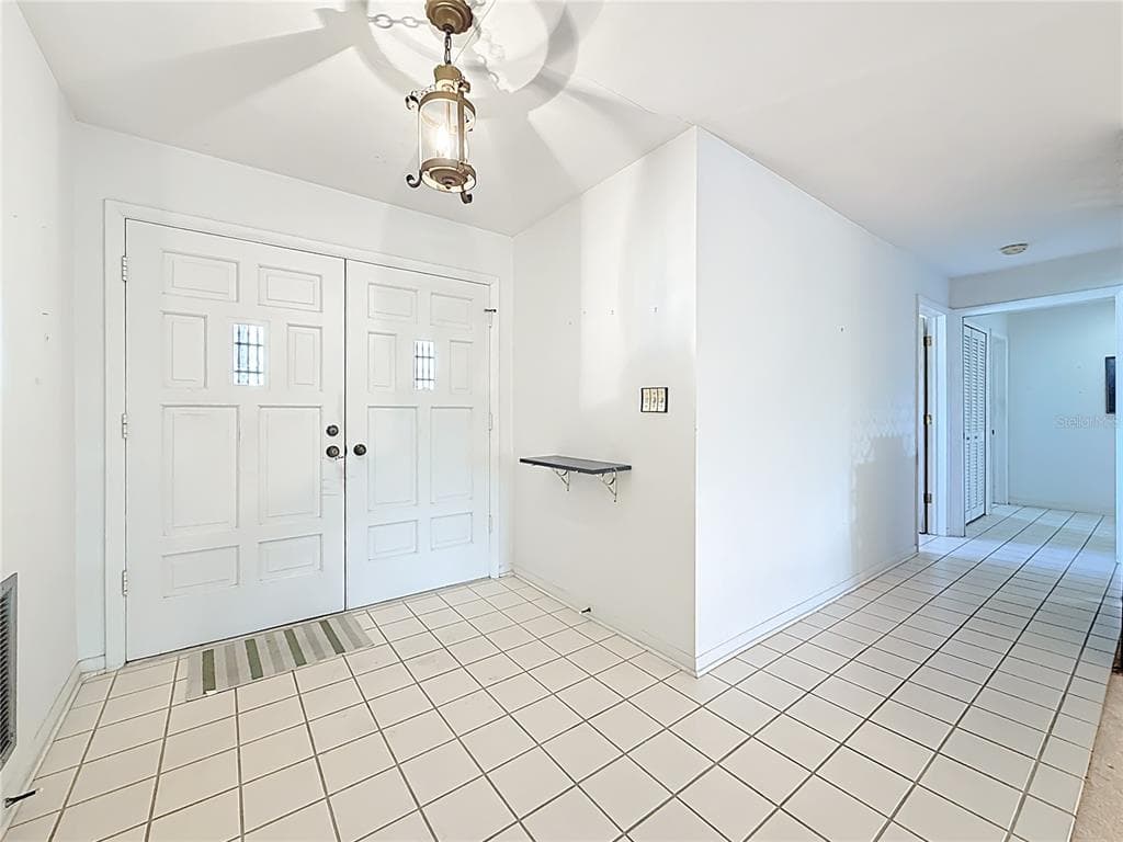 10340 MONARCH DRIVE - Interior/Exterior Photo 5 - LARGO, FL