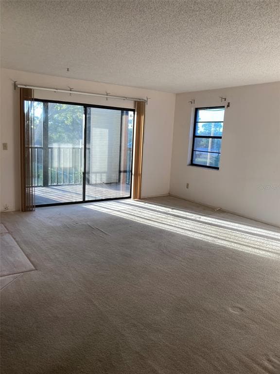 8198 TERRACE GARDEN DRIVE N UNIT 211 - Interior/Exterior Photo 4 - ST PETERSBURG, FL