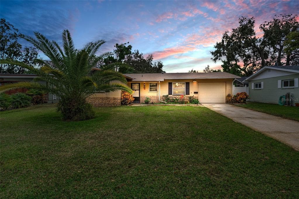 13434 RIDGELAND DRIVE - Interior/Exterior Photo 2 - SEMINOLE, FL