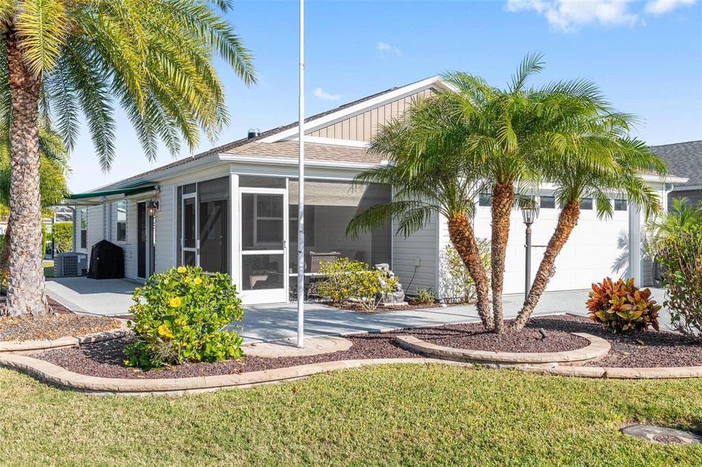 3023 GALLINULE COURT - Interior/Exterior Photo 2 - THE VILLAGES, FL