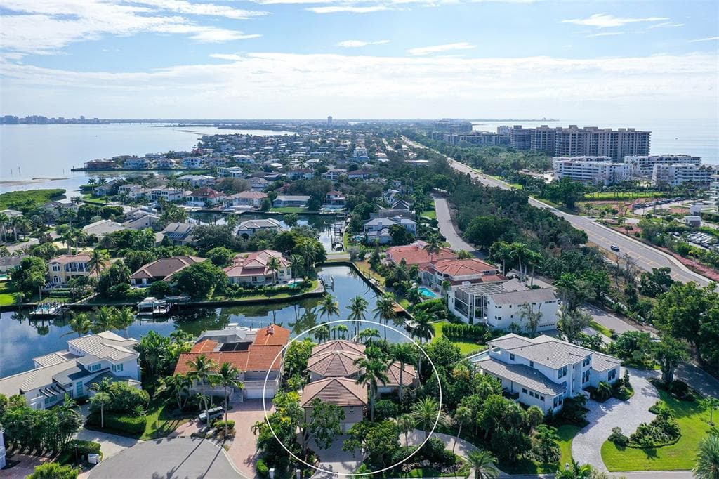 510 HARBOR GATE WAY - 4bd/6ba - $5,100,000 - LONGBOAT KEY, FL