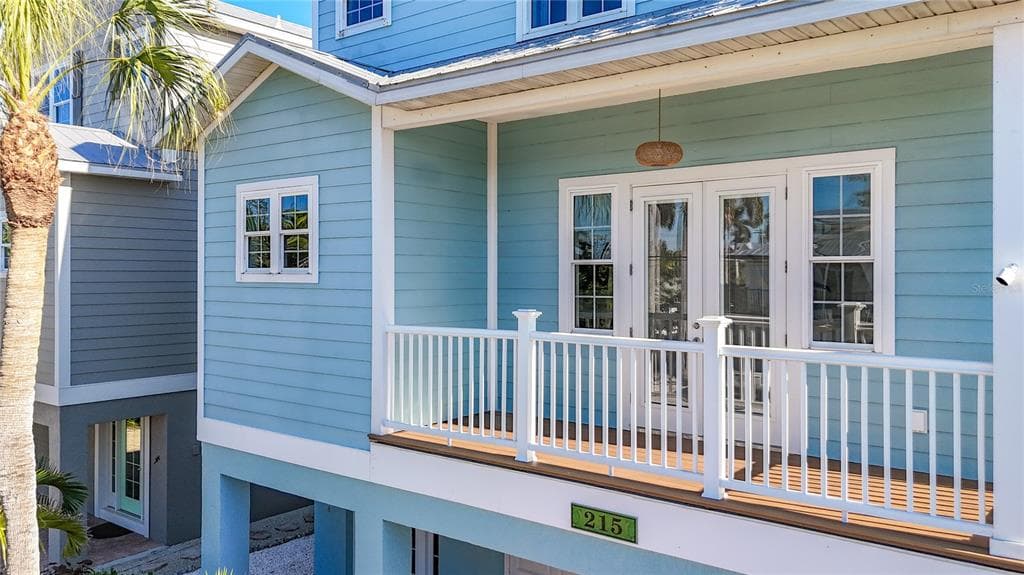 215 64TH STREET - Interior/Exterior Photo 5 - HOLMES BEACH, FL