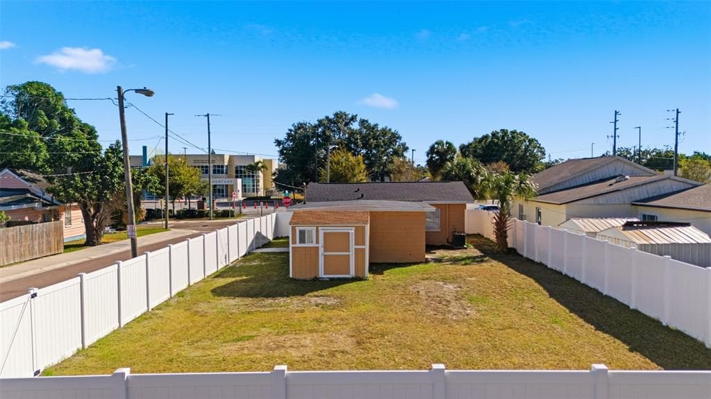 1801 13TH AVENUE S - Interior/Exterior Photo 5 - ST PETERSBURG, FL