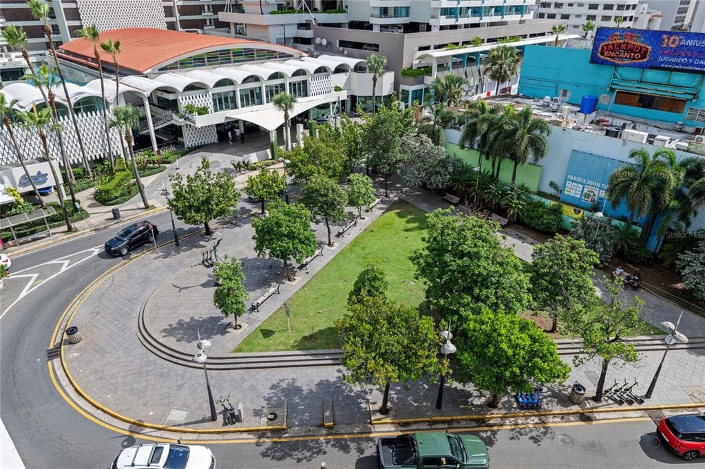 1102 Avenida Ashford CONDADO CENTER UNIT 7B - Interior/Exterior Photo 3 - SAN JUAN, PR