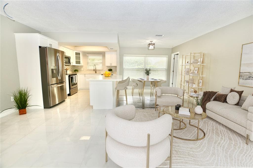 null - Interior/Exterior Photo 3 - TAMPA, FL