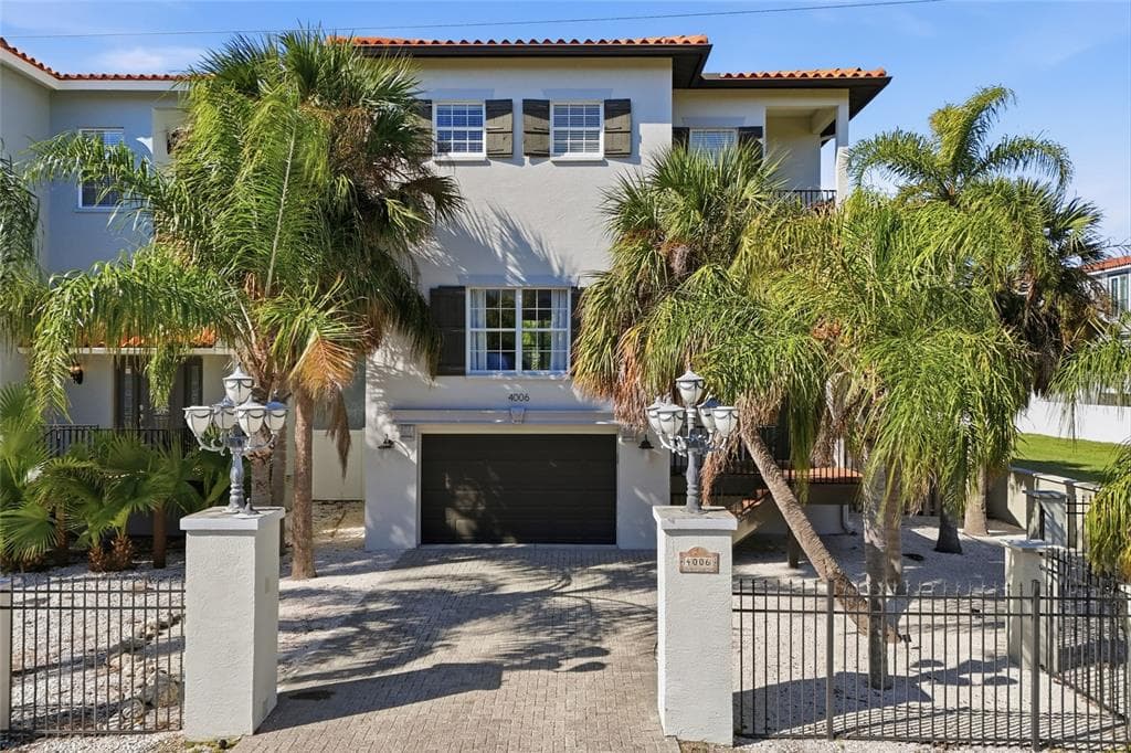 4006 5TH AVENUE - Interior/Exterior Photo 3 - HOLMES BEACH, FL